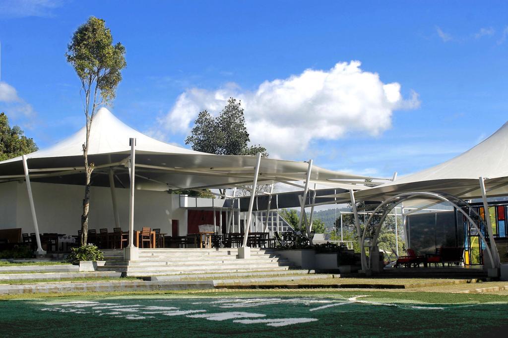 Trizara Resorts - Glam Camping Lembang Kültér fotó