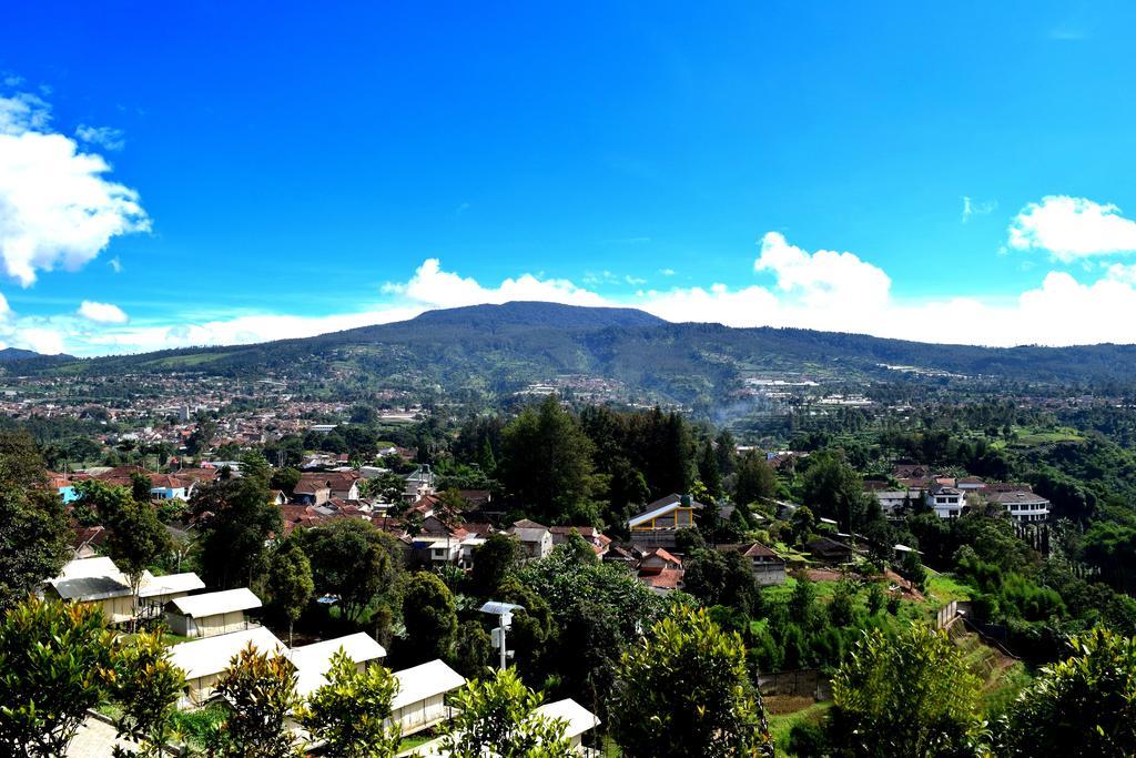 Trizara Resorts - Glam Camping Lembang Kültér fotó